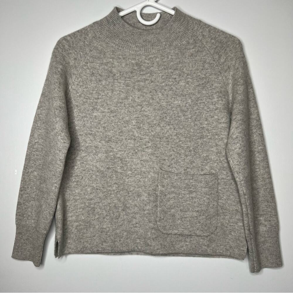 100% Pure Cashmere Cozy Gray Beige  Sweater